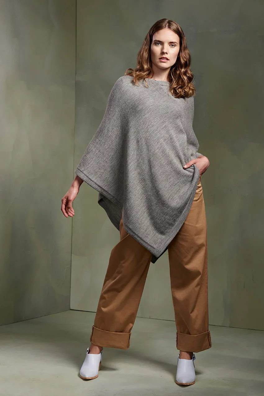 Almendra Poncho Baby Alpaca Color Paloma