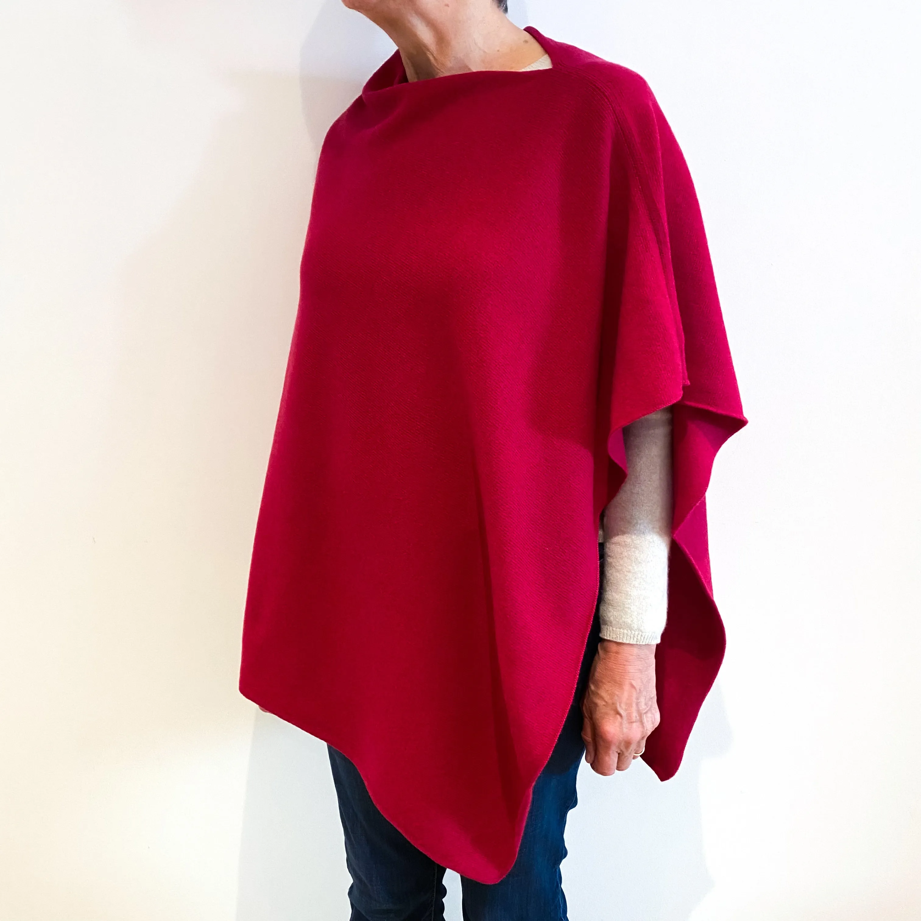 Brand New Scottish Cherry Pink Cashmere Poncho One Size