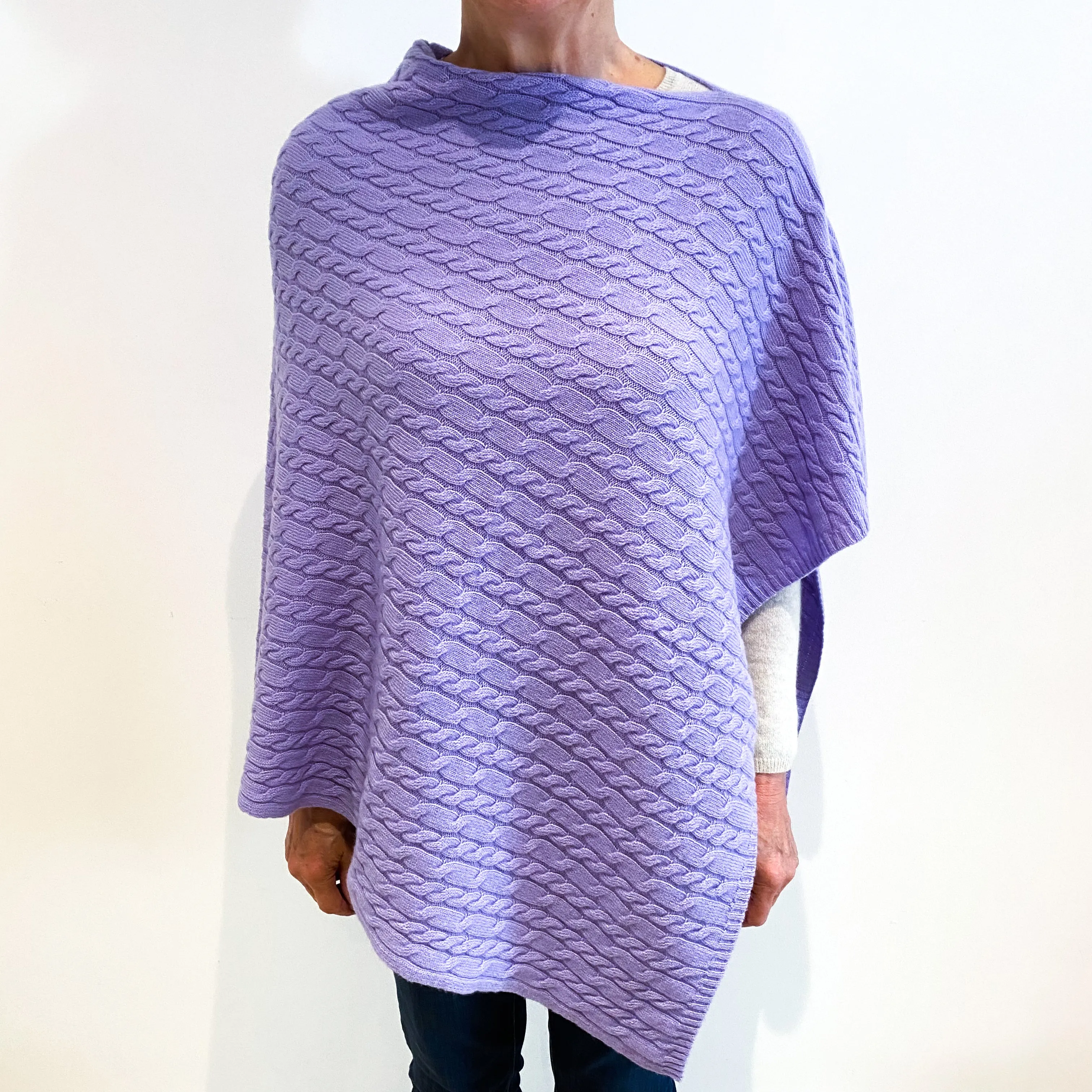 Brand New Scottish Lavender Purple Cashmere Cable Poncho One Size