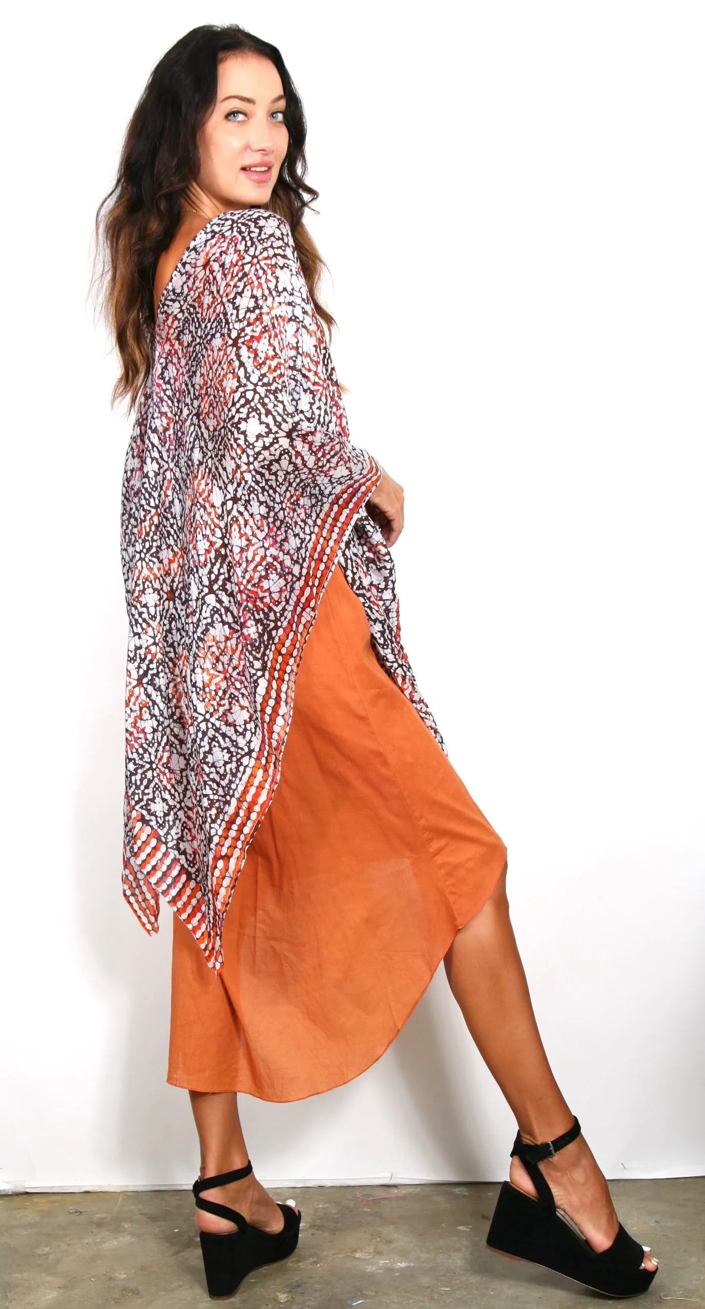 Cartwheel Batik - Regular Poncho