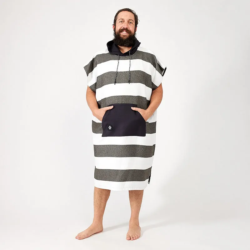 Changing Poncho: Stripes Noll Black