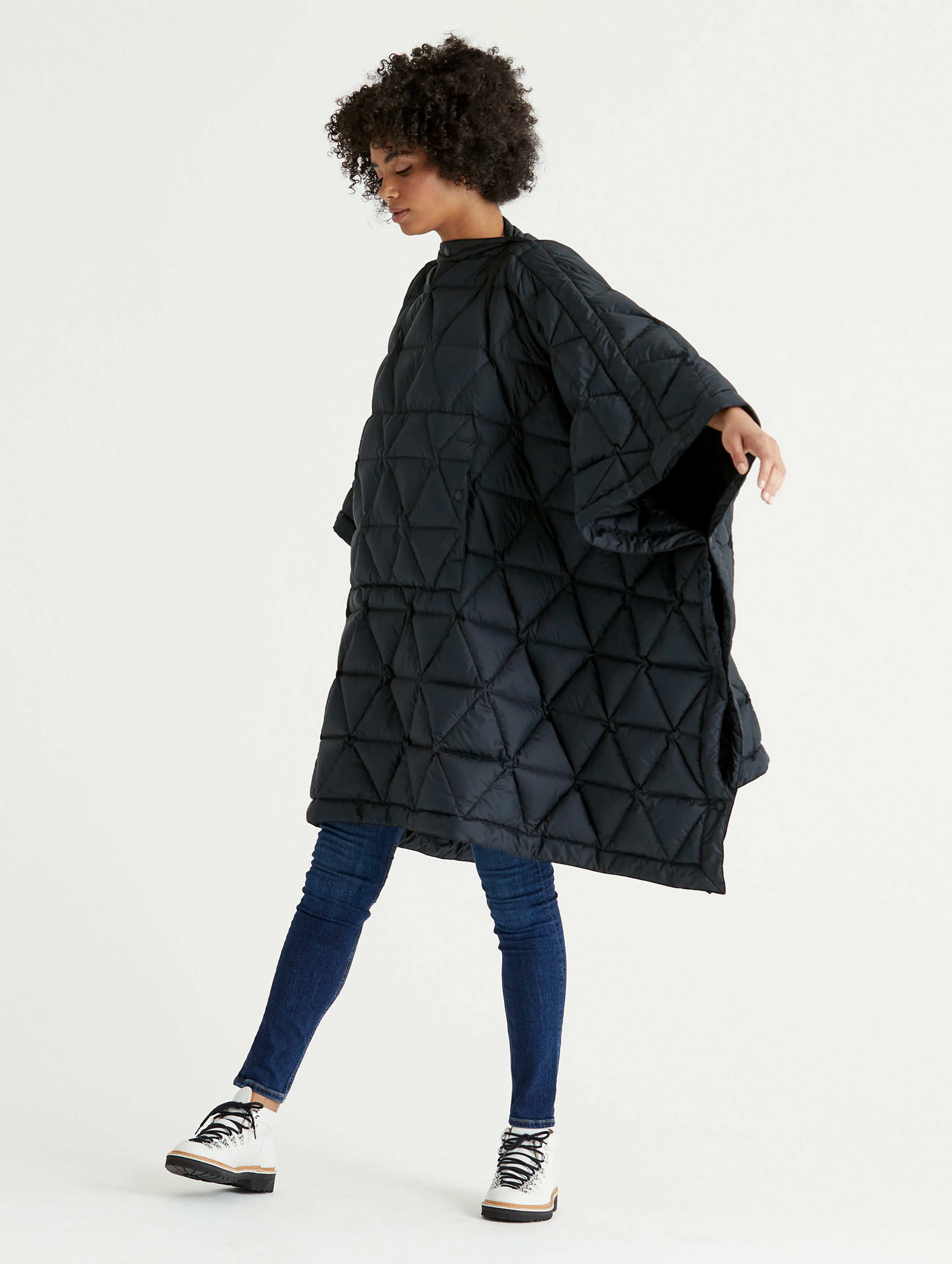 Down Poncho - Onyx Black