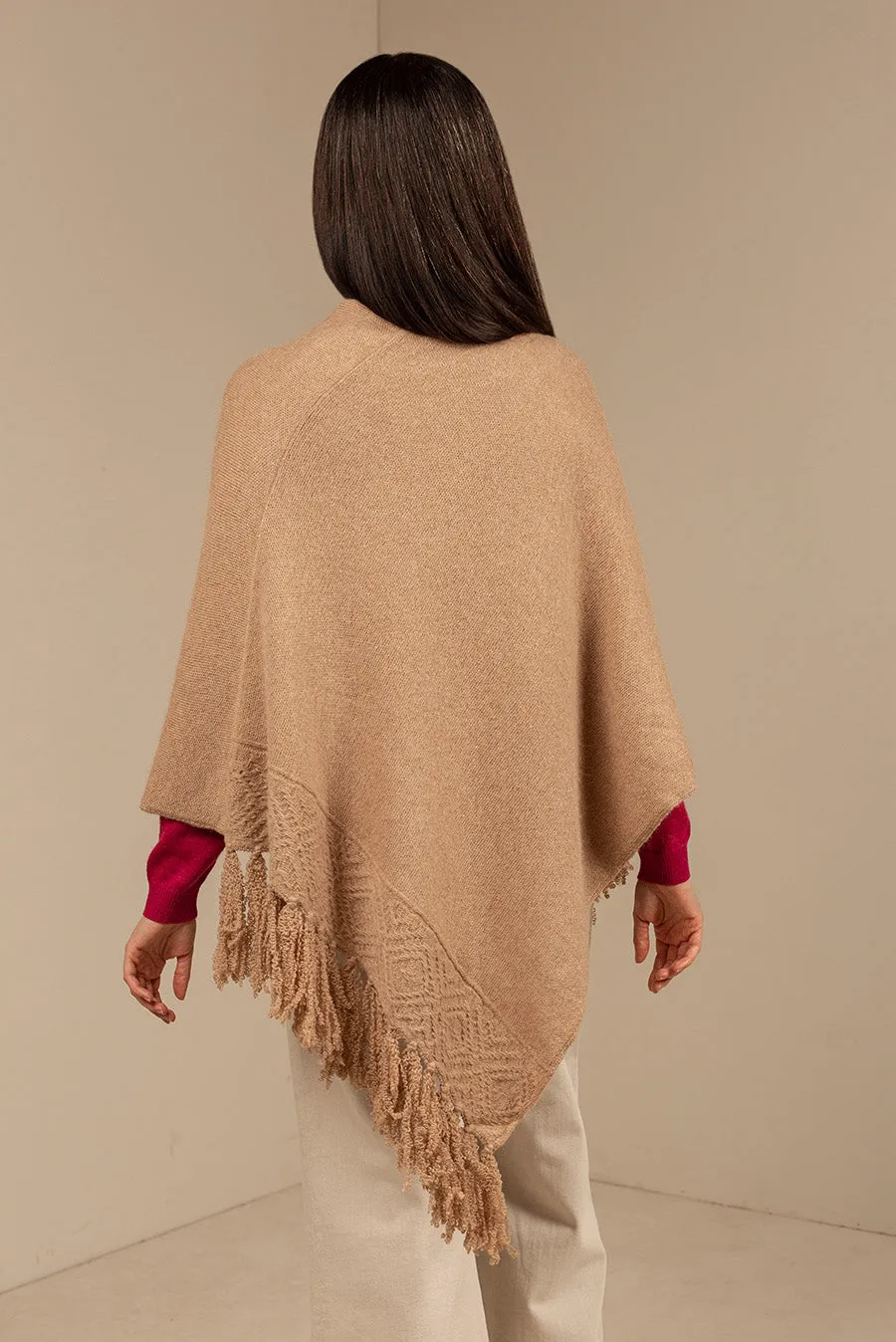 Ofelia Poncho Baby Alpaca Color Croissant