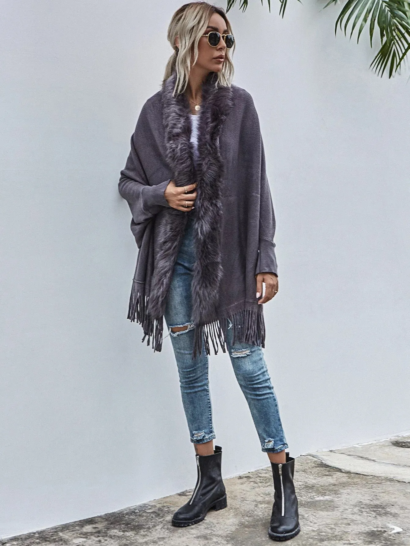 SELENE PONCHO