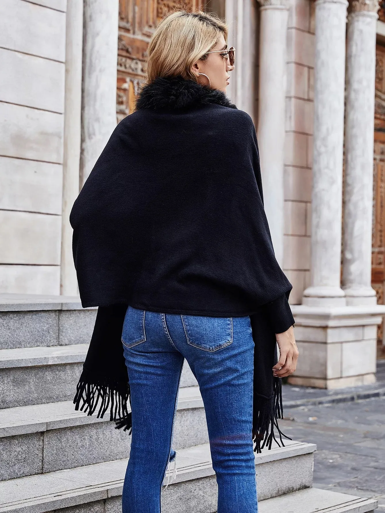 SELENE PONCHO