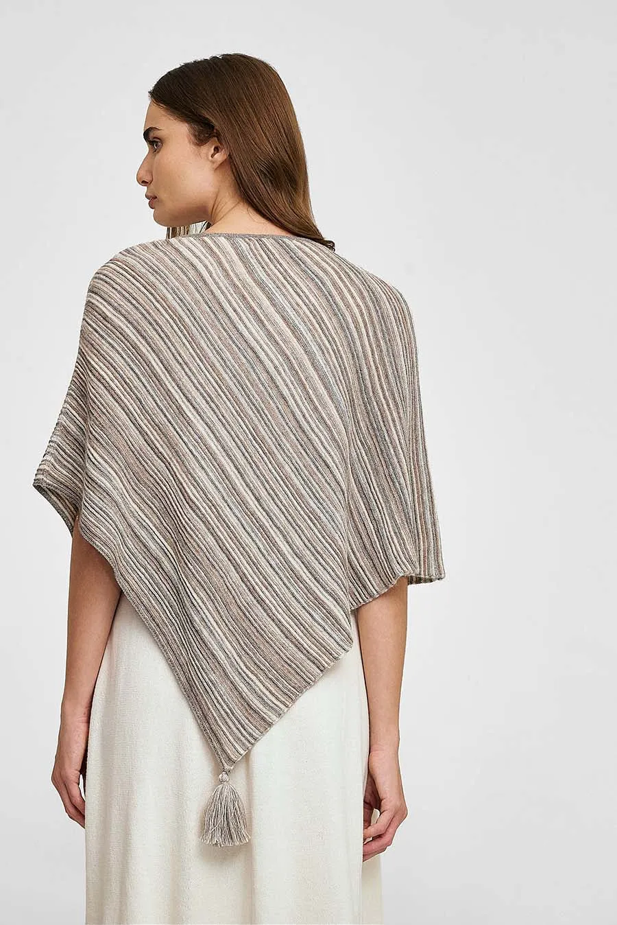 Walnut Poncho Cotton & Baby Alpaca Color Grey