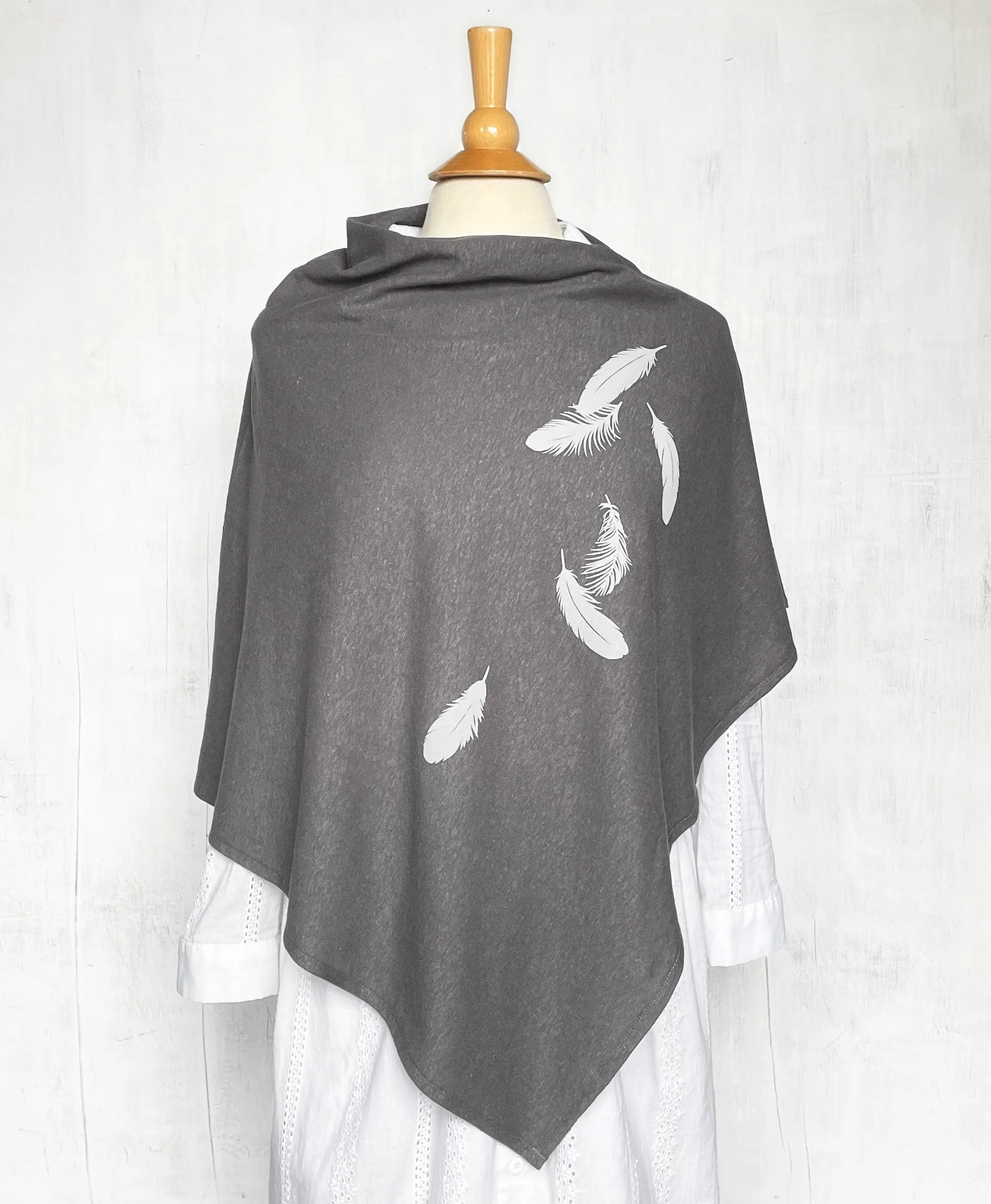 Women's Hemp / Organic Cotton Lightweight Poncho with Falling Feathers - Gray